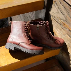 Ari Chestnut Boot