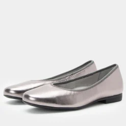 Arielle Pewter Shoe