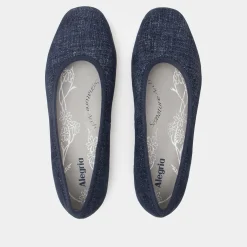 Arielle Tailored Navy Shoe