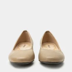 Arielle Wheat Shoe