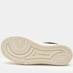 Averie White Shoe