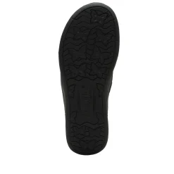 Axis Twister Black Shoe