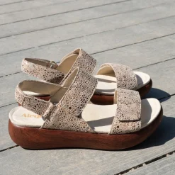 Bailee Walkway Sandal