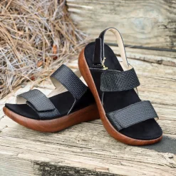 Bailee Woven Noir Sandal