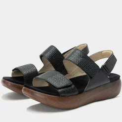 Bailee Woven Noir Sandal
