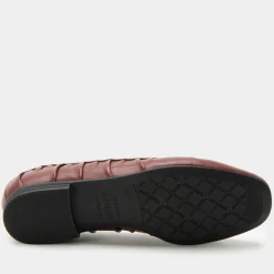 Beka Pinot Noir Shoe
