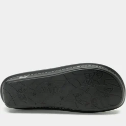 Belle Upgrade Black Shoe