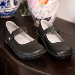 Belle Upgrade Black Shoe