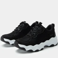 Boom Joy Black Shoe