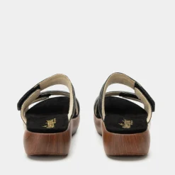 Brayah Black Sandal