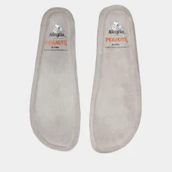 Classic Serve It Up Shoe