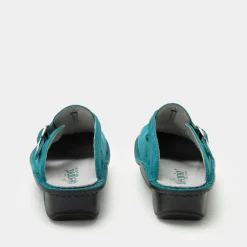 Classic Unteal Now Shoe
