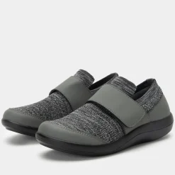 Dasher Charcoal Shoe