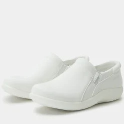 Duette Liquid White Shoe
