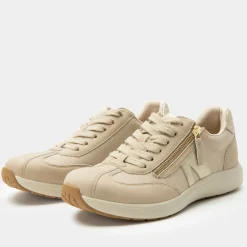 Eazeer Beige Shoe