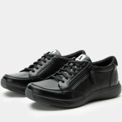 Eazeer Black Out Shoe