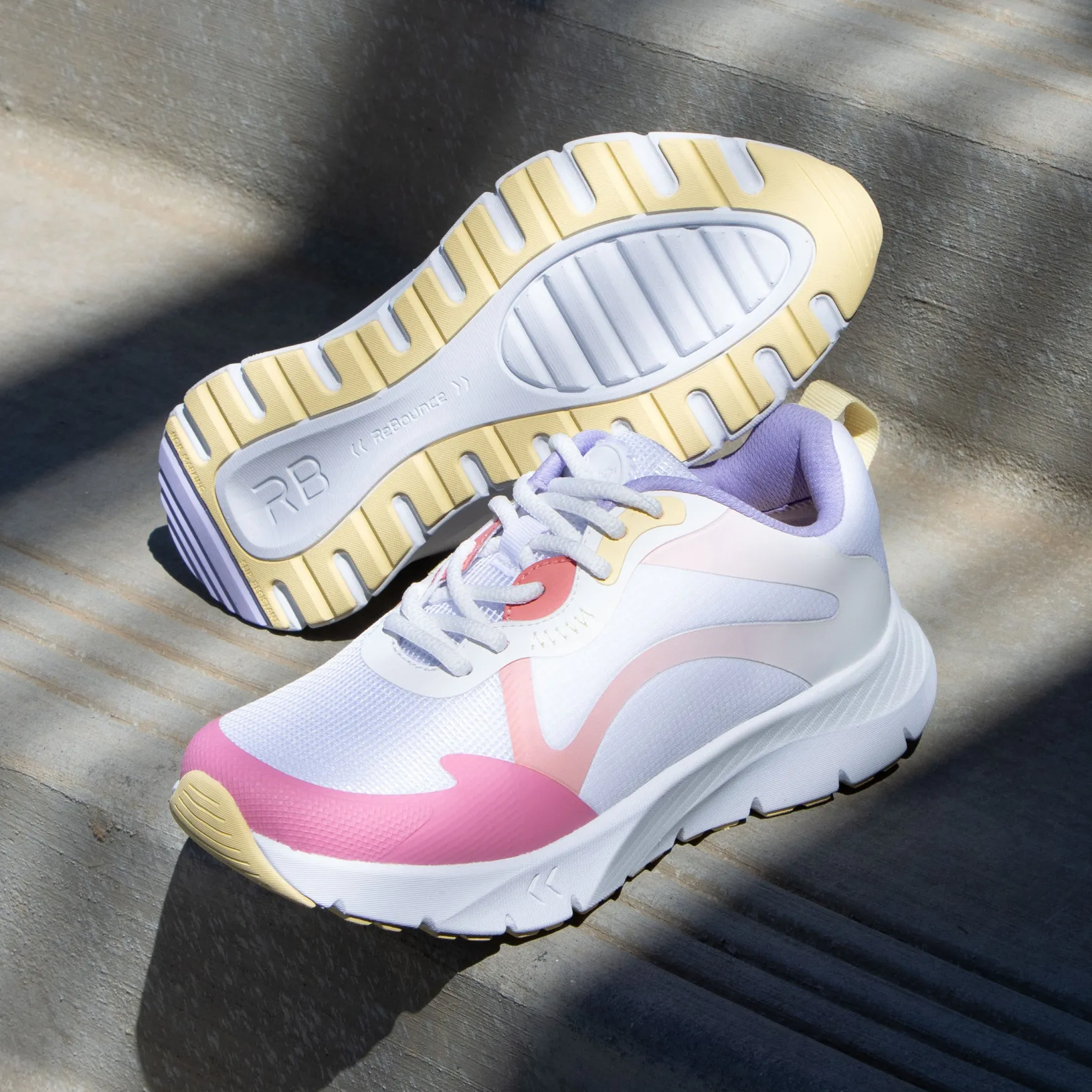 Exhault Cyber Pink Shoe