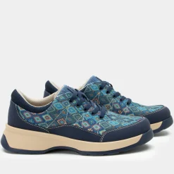Florah Origin Story Shoe