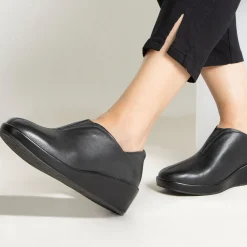 Hadlee Black Shoe