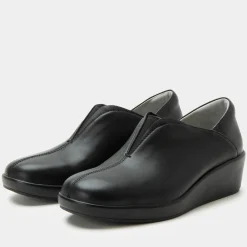 Hadlee Black Shoe