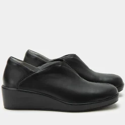 Hadlee Black Shoe