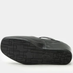 Hayes Black Shoe
