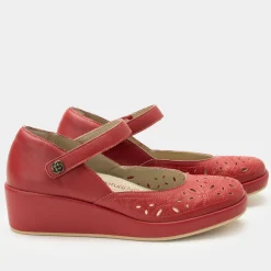 Hayes Ruby Breeze Shoe