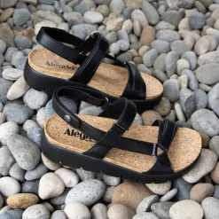 Henna Black Sandal