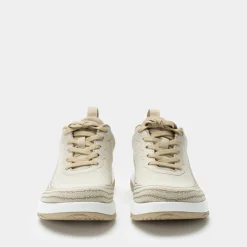 In8 Cream Shoe