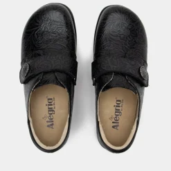 Joleen Tar Tooled Shoe