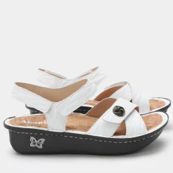 Kelsi Fondly White Sandal