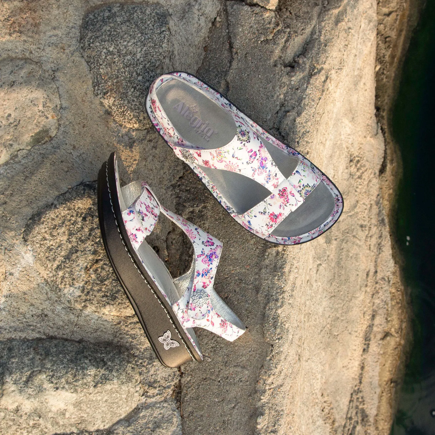 Kerri Looker Sandal