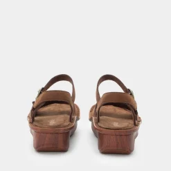 Klementine Pecan Sandal