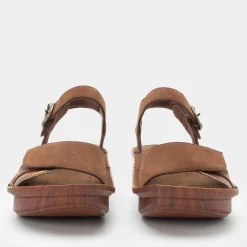Klementine Pecan Sandal