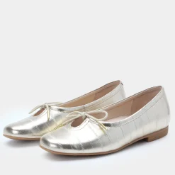 Leilah Gold Shoe