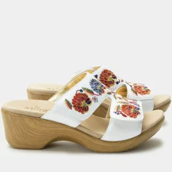 Linn White Needles And Pins Sandal