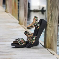 Maryn Earthy Bloom Sandal