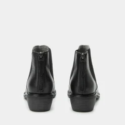 Meadow Black Boot