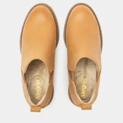 Merle Cognac Burnish Boot