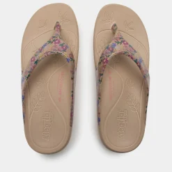 Ode A Fine Romance Sandal