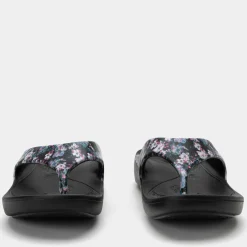 Ode Decorum Sandal