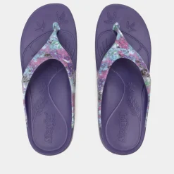 Ode Itchycoo Grey Sandal