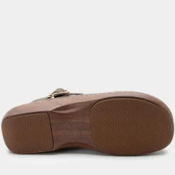 Olie Espresso Shoe