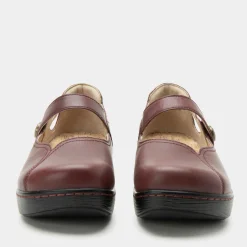 Onika Redwood Shoe