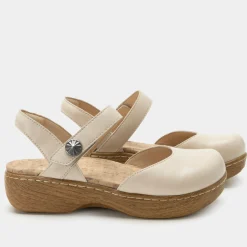 Opal Oat Shoe