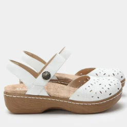 Opal White Breeze Shoe