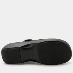 Opheliah Black Breeze Shoe