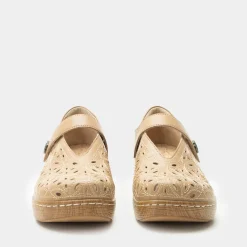 Opheliah Latte Breeze Shoe