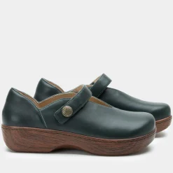 Opheliah Tree Hugs Shoe
