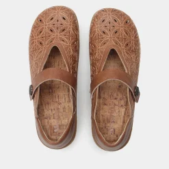Opheliah Worn Cognac Breeze Shoe